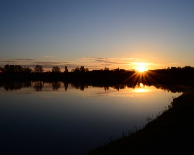 Рассвет встречаем как обычно на водоёме уже.